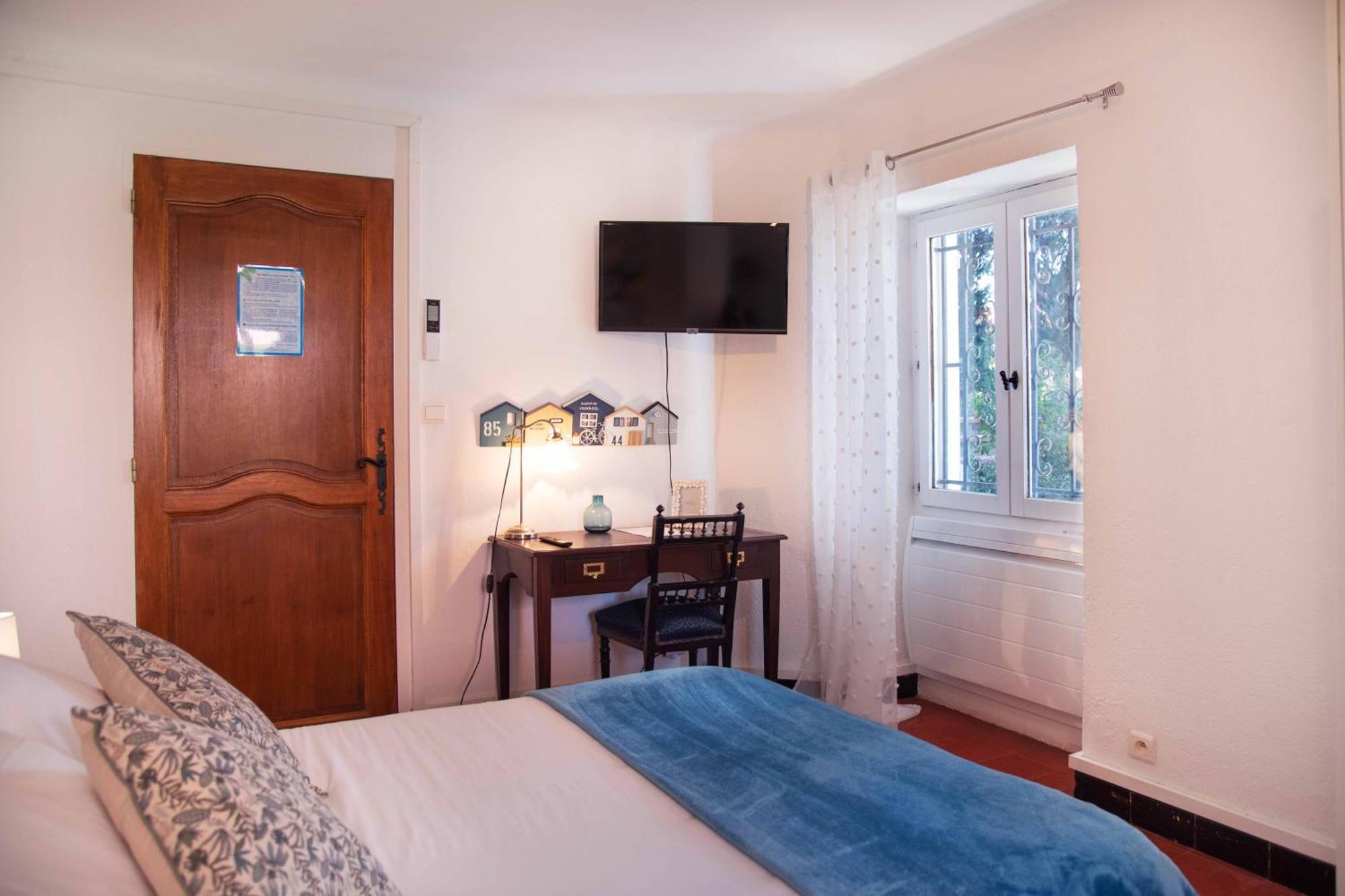 Villa Bleue - Les Pins Port Vendres Exterior photo